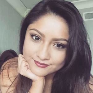 Meet your Posher, Marcela